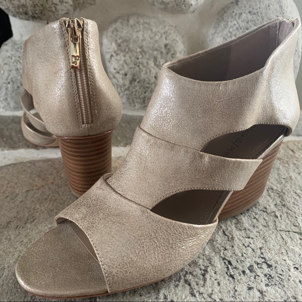 Stacked heel sandal